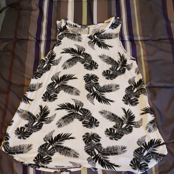 Old Navy Small Tank Top - Picture 1 of 2